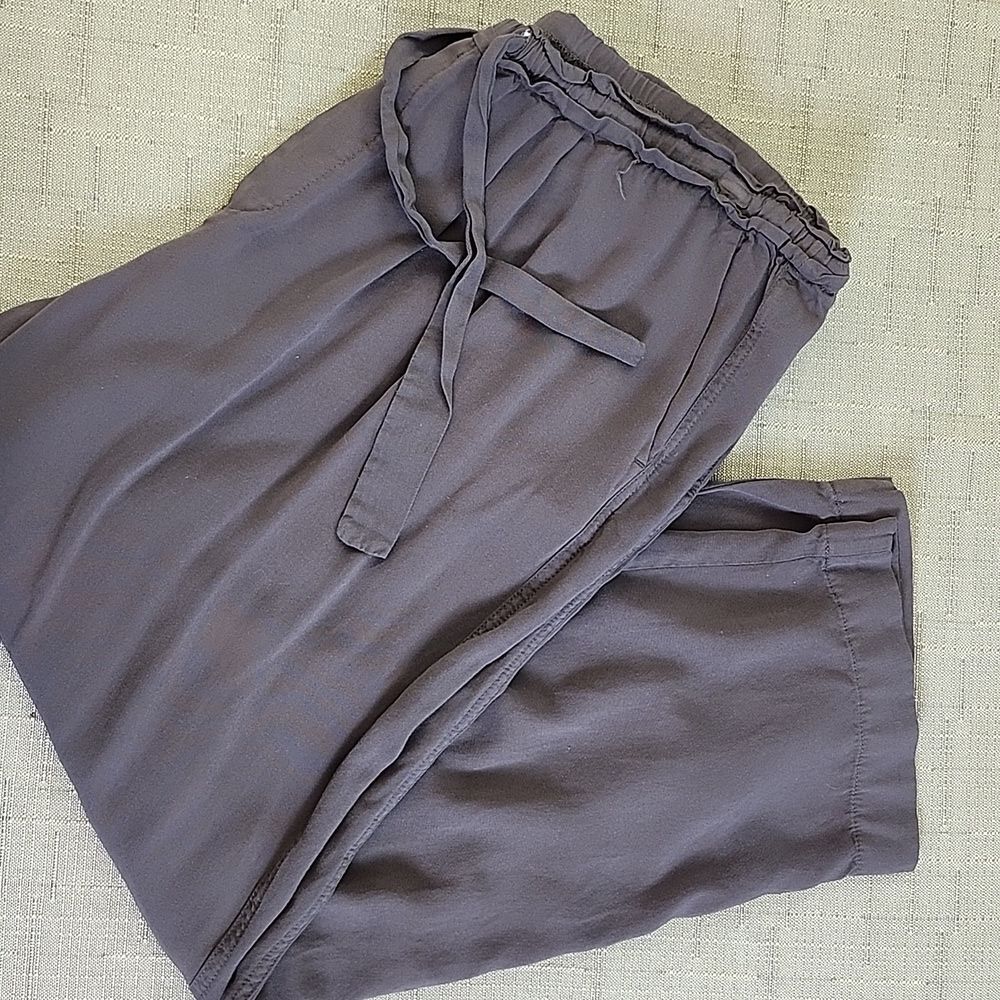 a.n.a. A New Approach Women's Olive Green Loose Fitting, Elastic Waist Pants, XL